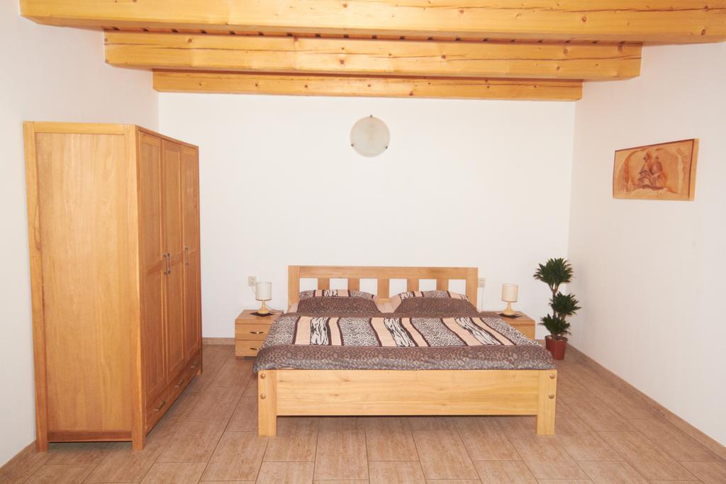 U Haryho Hotel Dolní Bečva Buitenkant foto