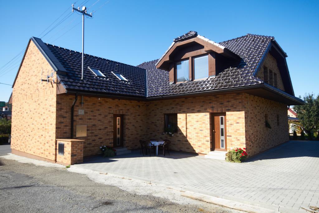U Haryho Hotel Dolní Bečva Buitenkant foto